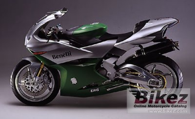 Tornado 900
