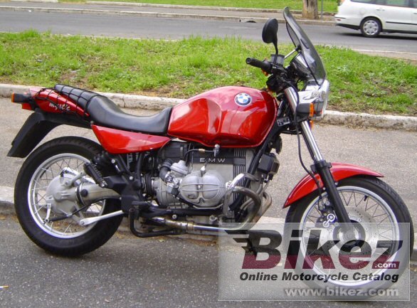 R 100 R Mystic