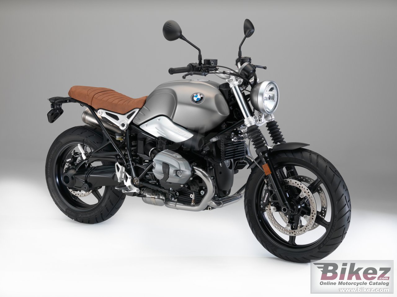 R Nine T Scrambler