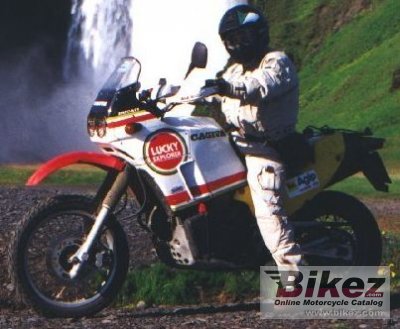 Elefant 900 Ie