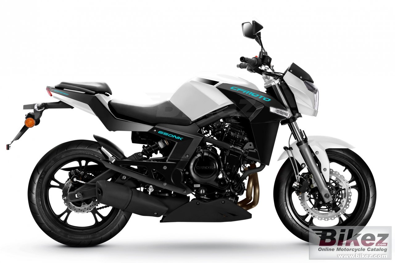 CF Moto Moto 650Nk