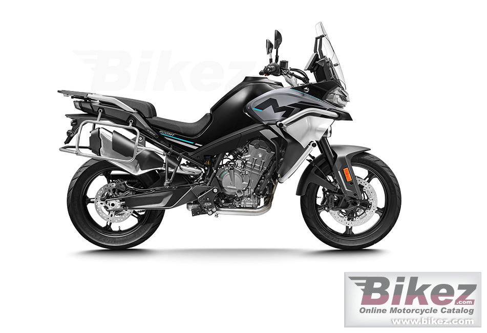 Moto 800Mt Sport