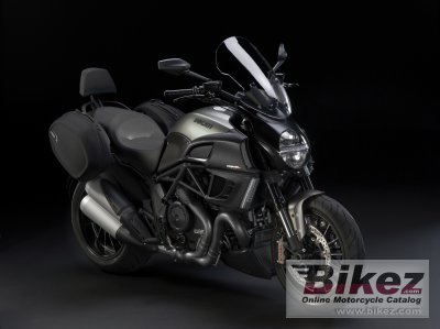 Ducati Diavel Strada