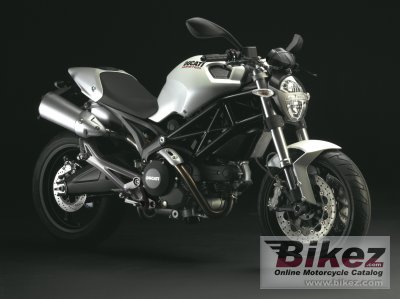 Ducati Monster 696