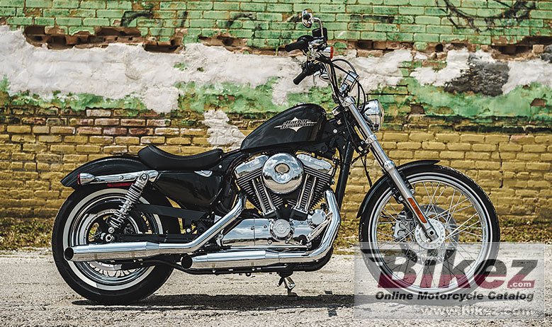 Harley Davidson Sportster Seventy Two Dark Custom