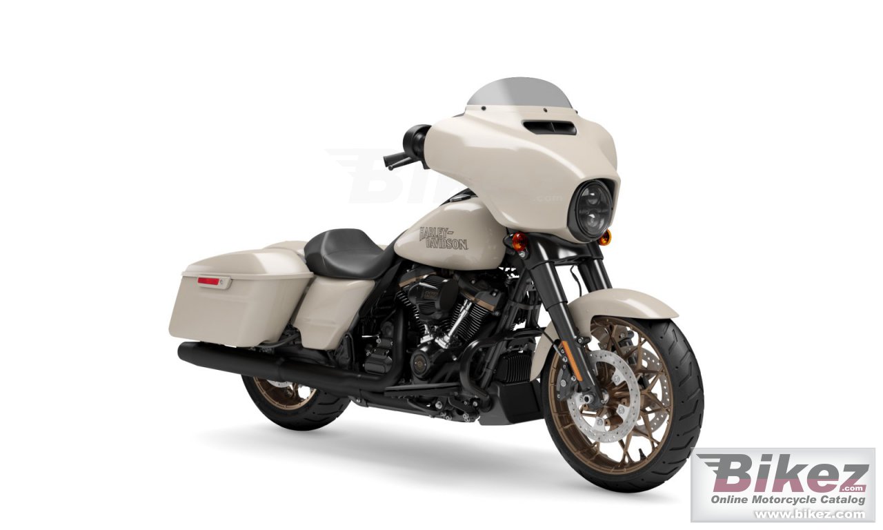 Street Glide St