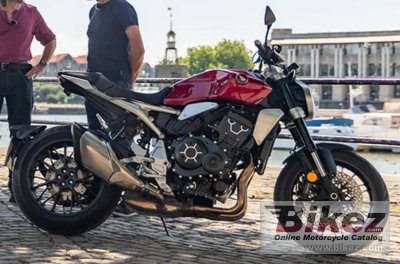 Cb1000R 5Four