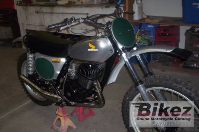 Cr250M