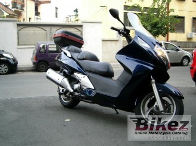 Silver Wing 600