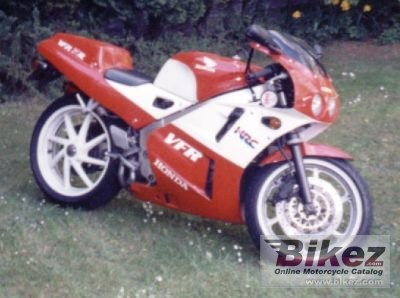 Vfr 400 R