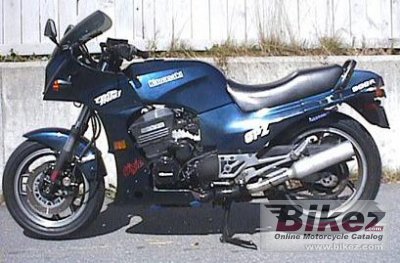 Kawasaki Gpz 900 R