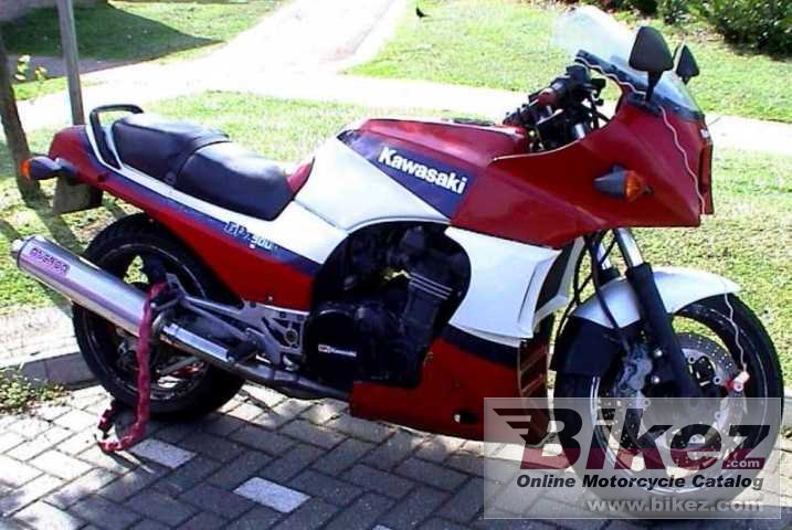 Kawasaki Gpz 900 R