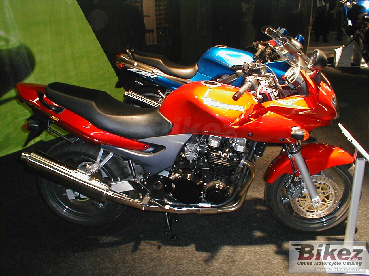 Kawasaki Zr 7 S