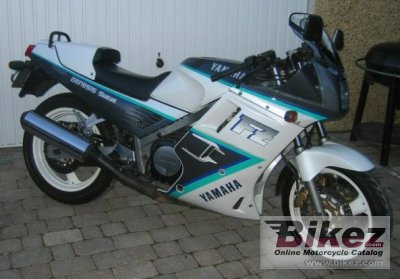 Yamaha Fz 750