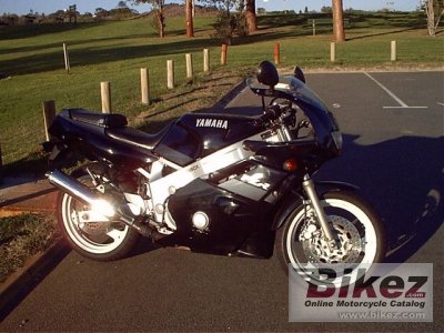 Yamaha Fzr 600