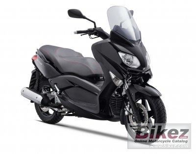 X Max 125
