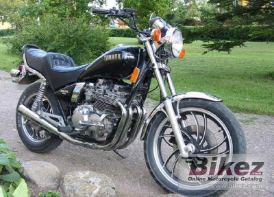 Yamaha Xj 550